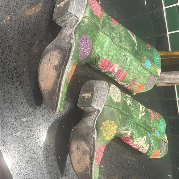 Old Gringo Green Embroidered Heeled Boots - Picture 5 of 7